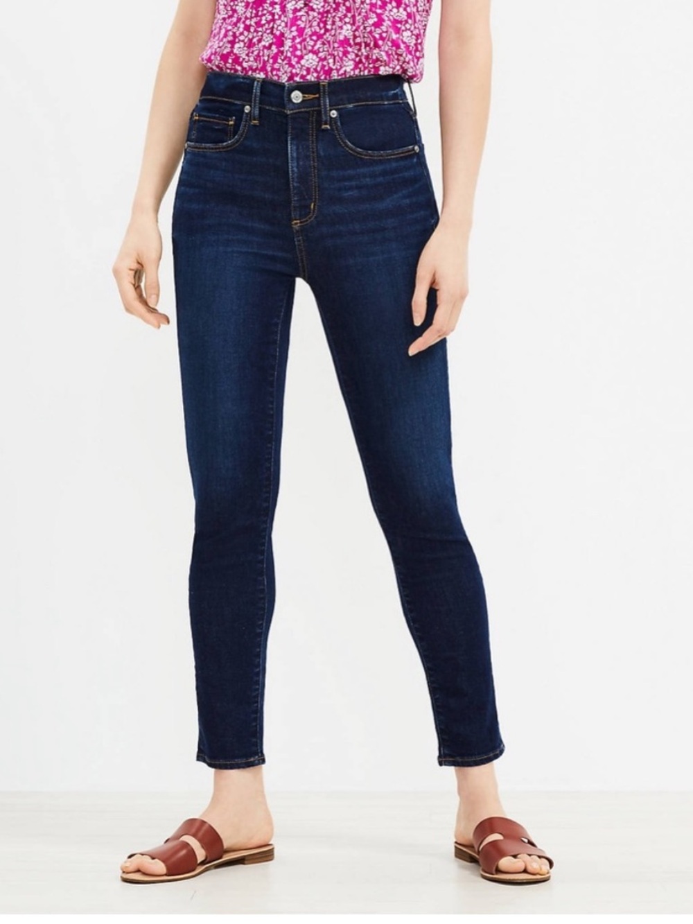 ❗️LOFT Dark Indigo Curvy Skinny Jeans MSRP $98!